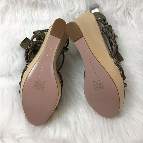 Elie Tahari Green Sandal Strappy Wedge Heel Sandal Snake Skin Size 40 1/2 - Picture 6 of 9